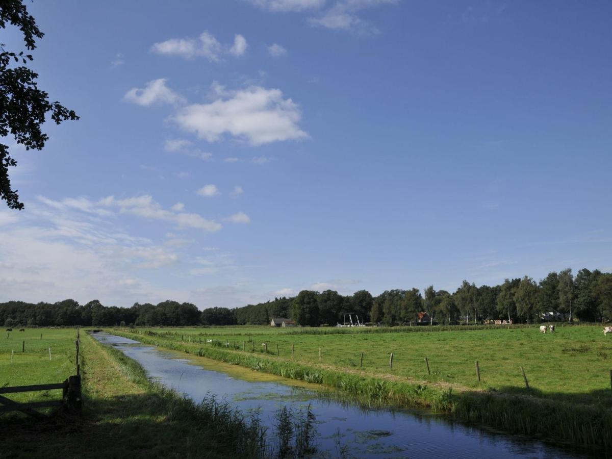 Beautiful Holiday Home In Heeten With Private Garden Eksteriør bilde
